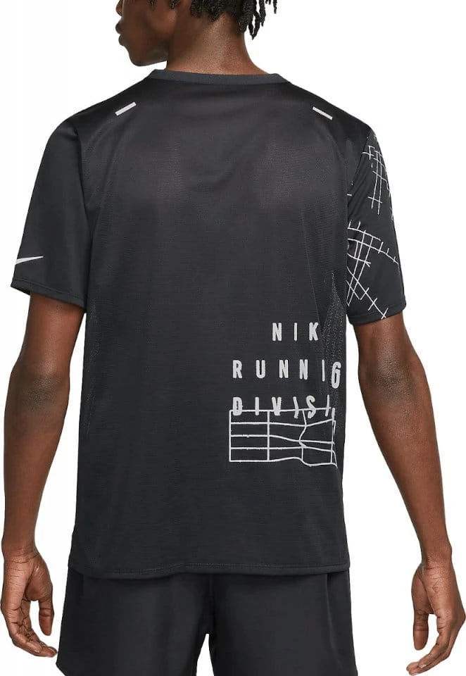 Magliette Nike Dri-FIT Run Division Rise 365 Men S Flash Short-Sleeve Running Top 4 Magliette Nike Dri-FIT Run Division Rise 365 Men S Flash Short-Sleeve Running Top - immagine 2