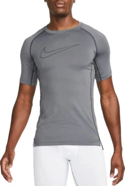 Magliette Nike Pro Dri-FIT Men S Tight Fit Short-Sleeve Top