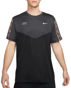 Magliette Nike Repeat